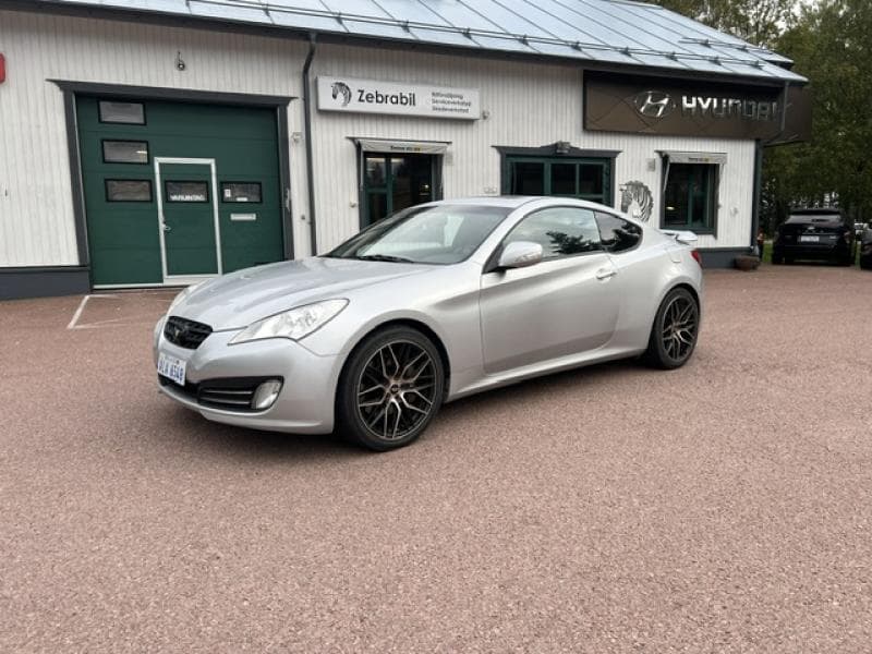 Hyundai Genesis Coupé